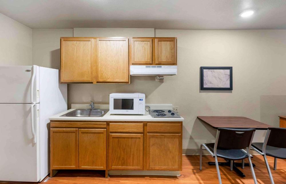 Standard Double Room - Non-Smoking interior